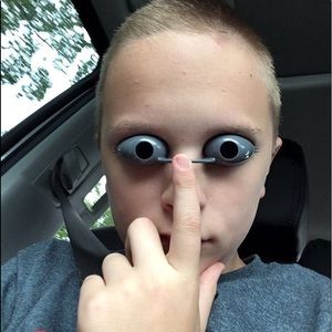 Meet your Posher, Max